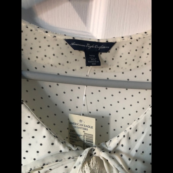 American Eagle Blouse - Picture 2 of 2